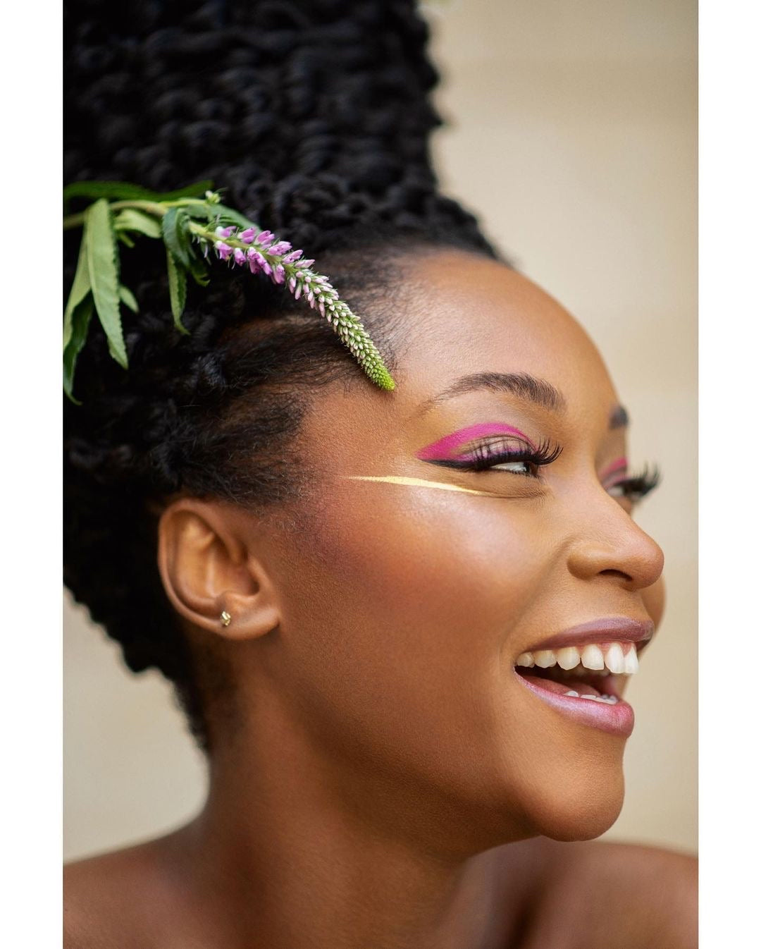 Ashunta Sheriff Beauty UV Vegan Paint Liners