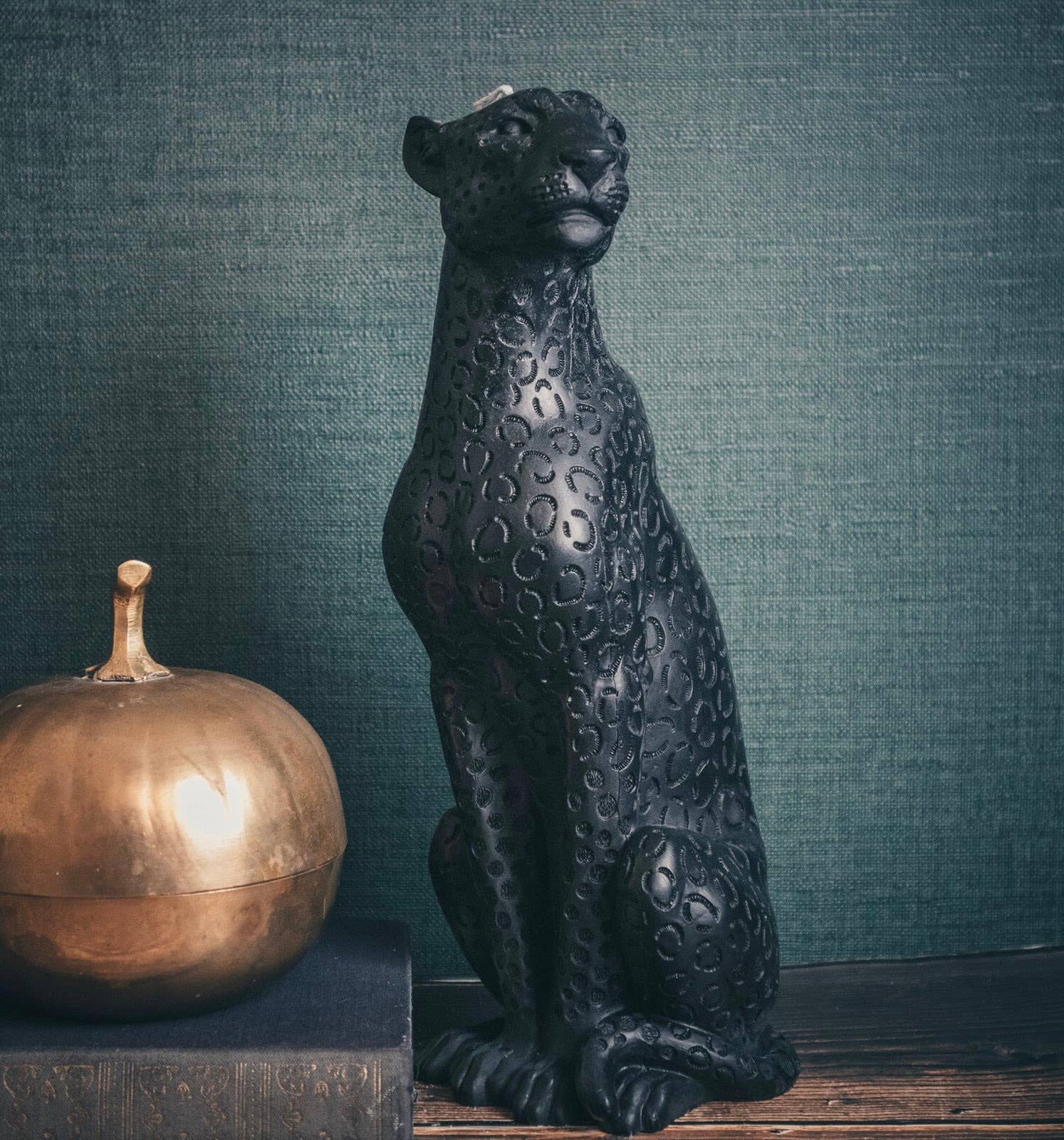 Jaguar | Pillar