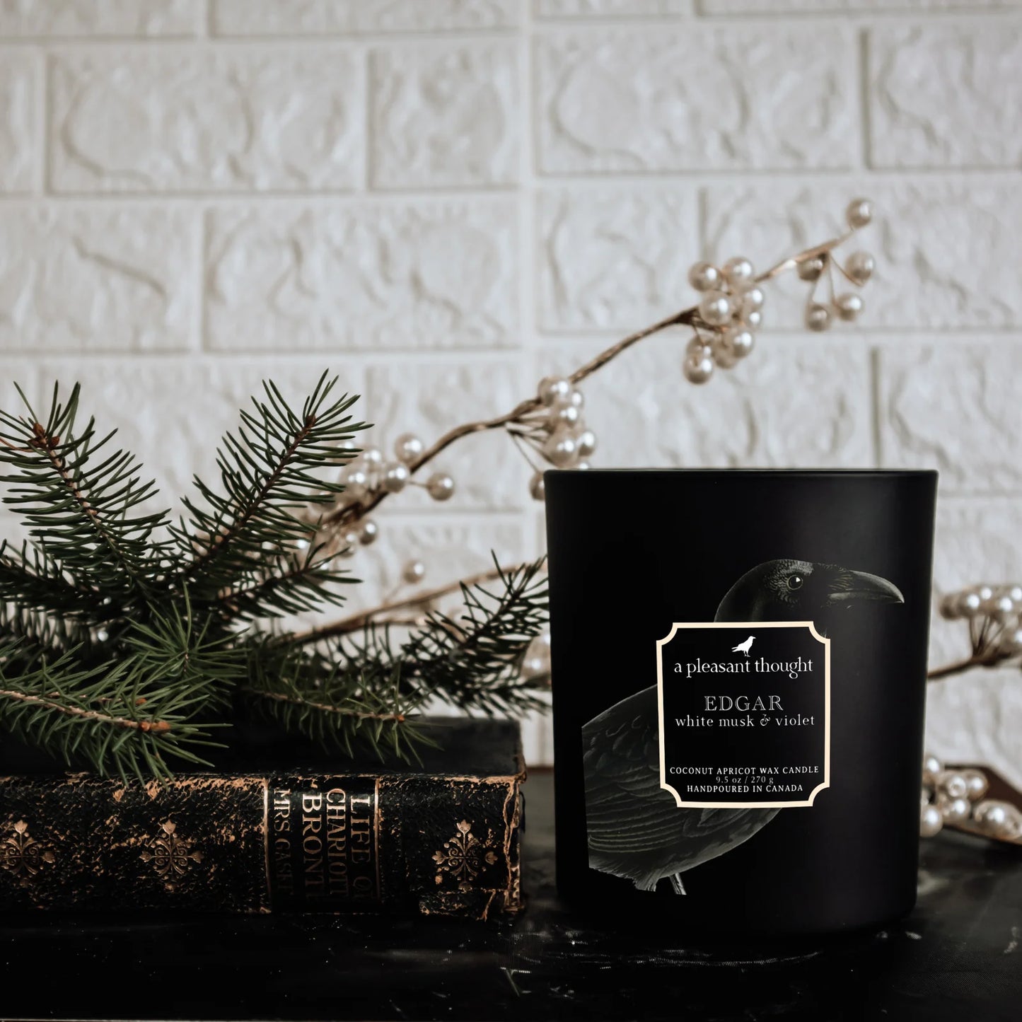 EDGAR | White Musk & Violet | Raven Candle