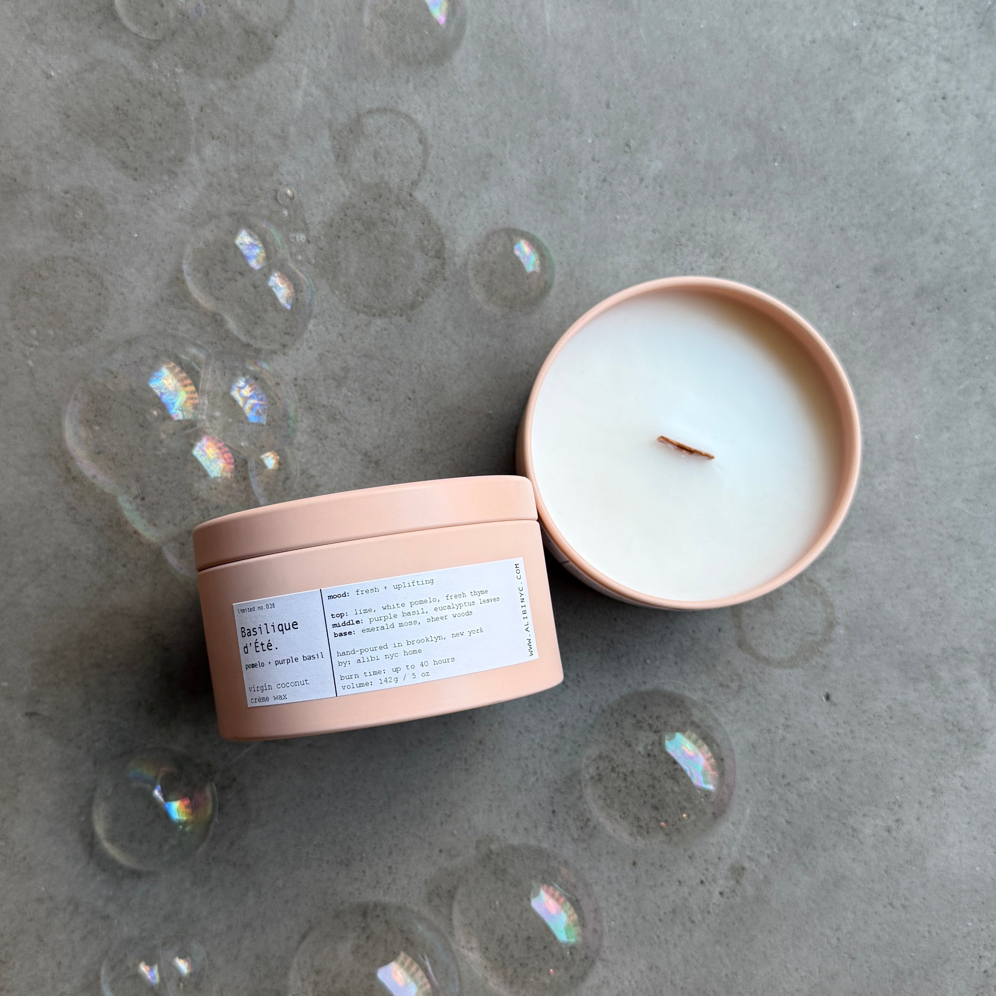 BASILIQUE D’ÉTÉ | SPRING/SUMMER LIMITED EDITION VIRGIN COCONUT CRÈME WAX & WOODEN WICK TRAVEL CANDLE