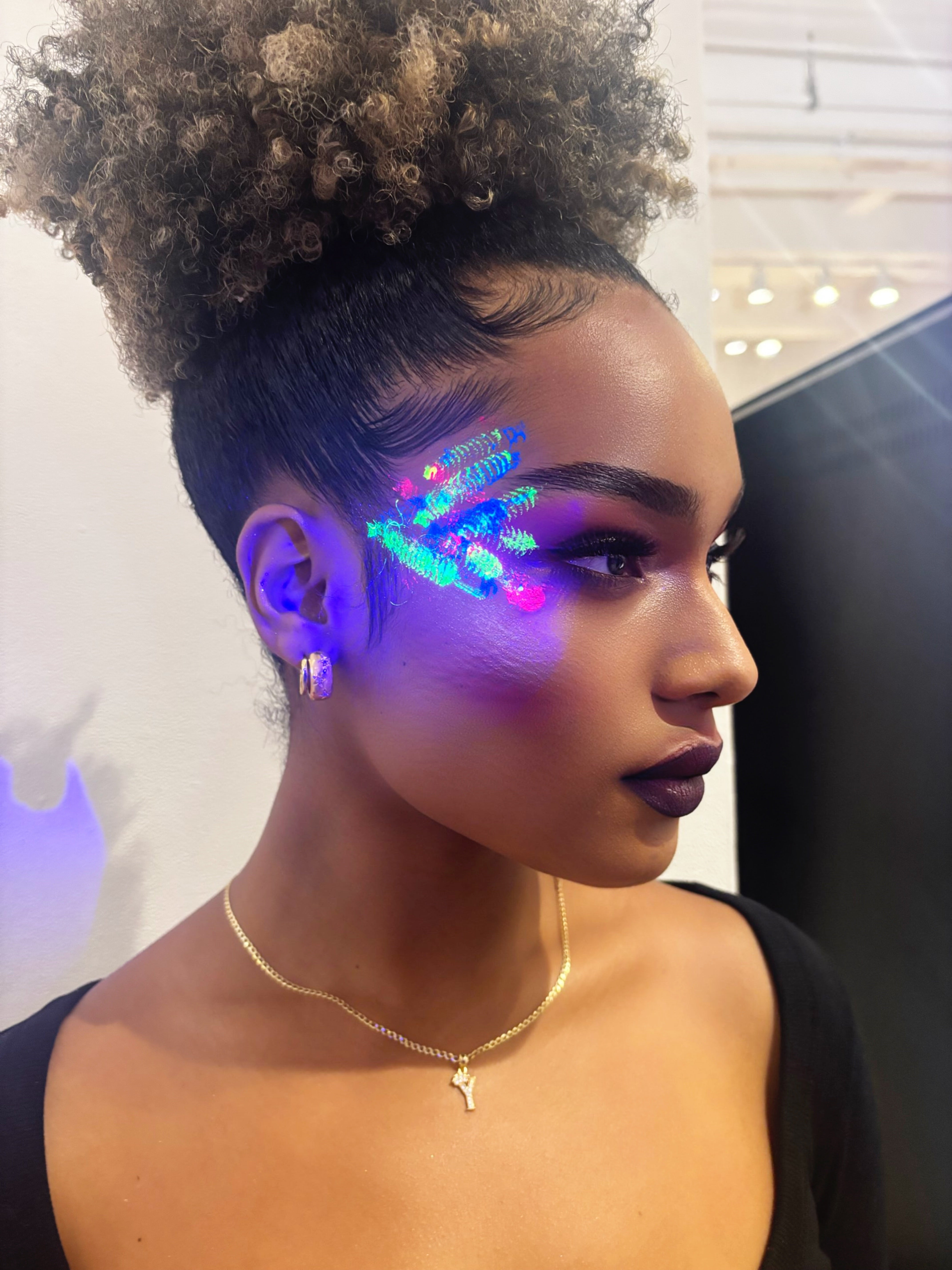 Ashunta Sheriff Beauty UV Vegan Paint Liners