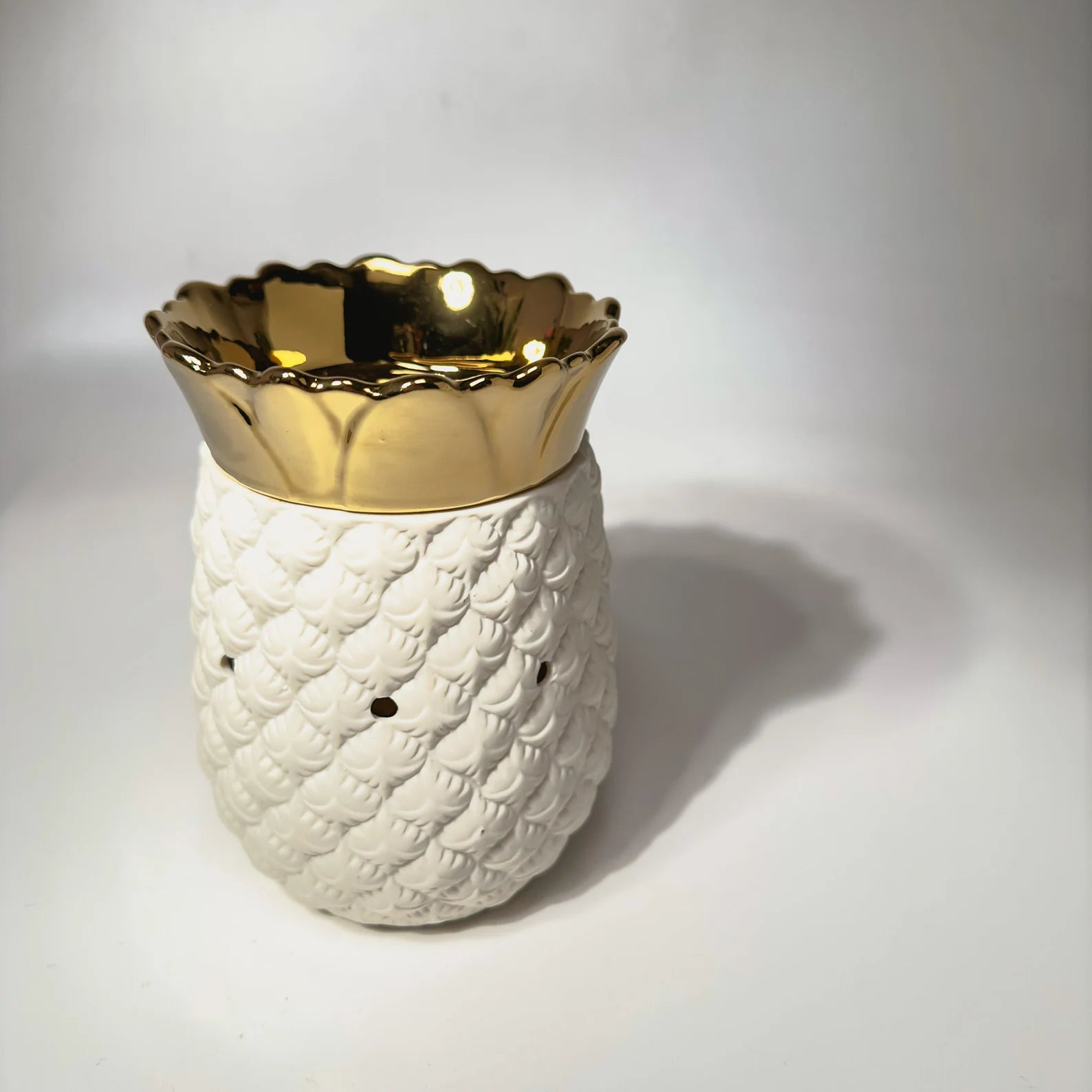 Illumination Fragrance Warmer | Pineapple