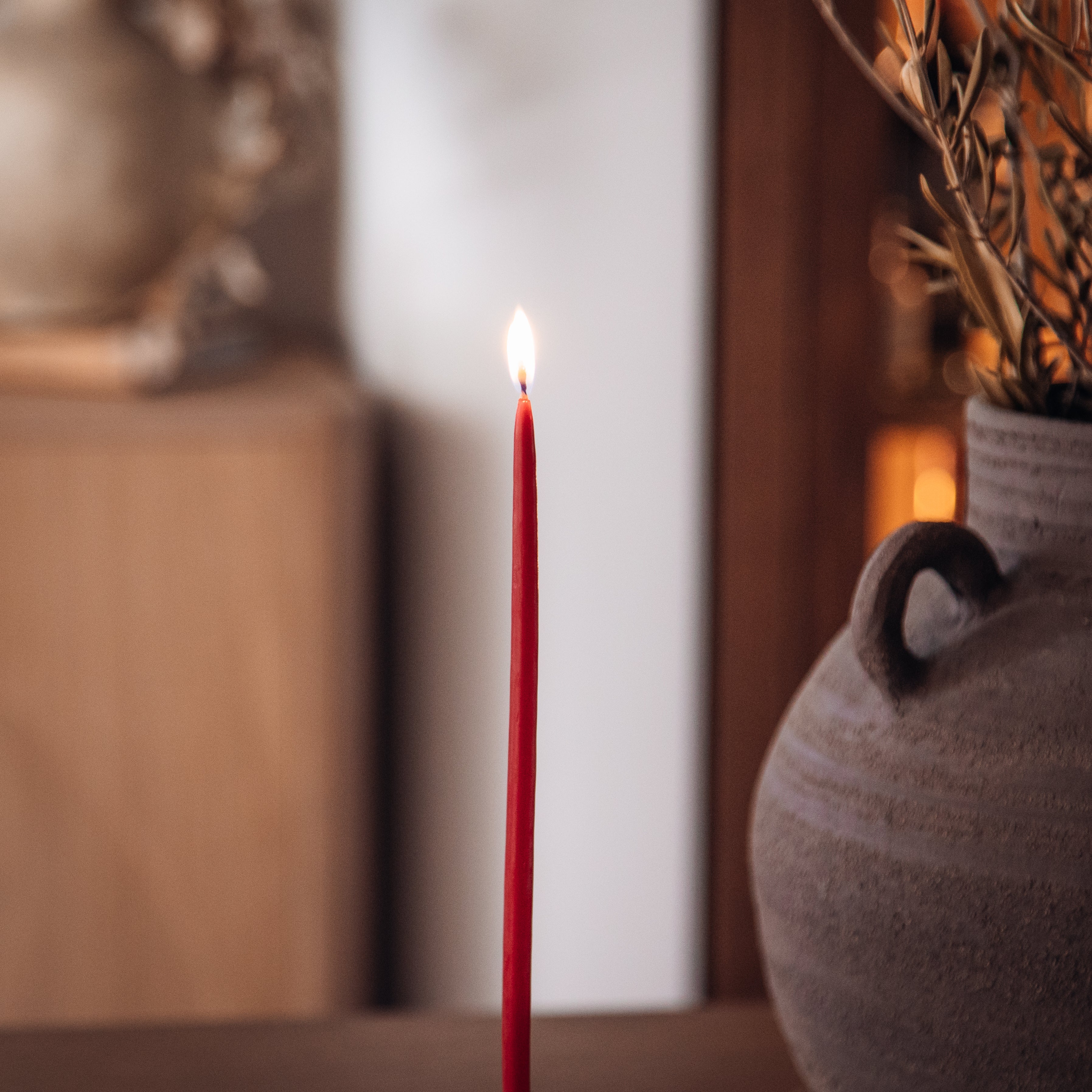 Melissa Beeswax Thin Tapers - Pack of 15