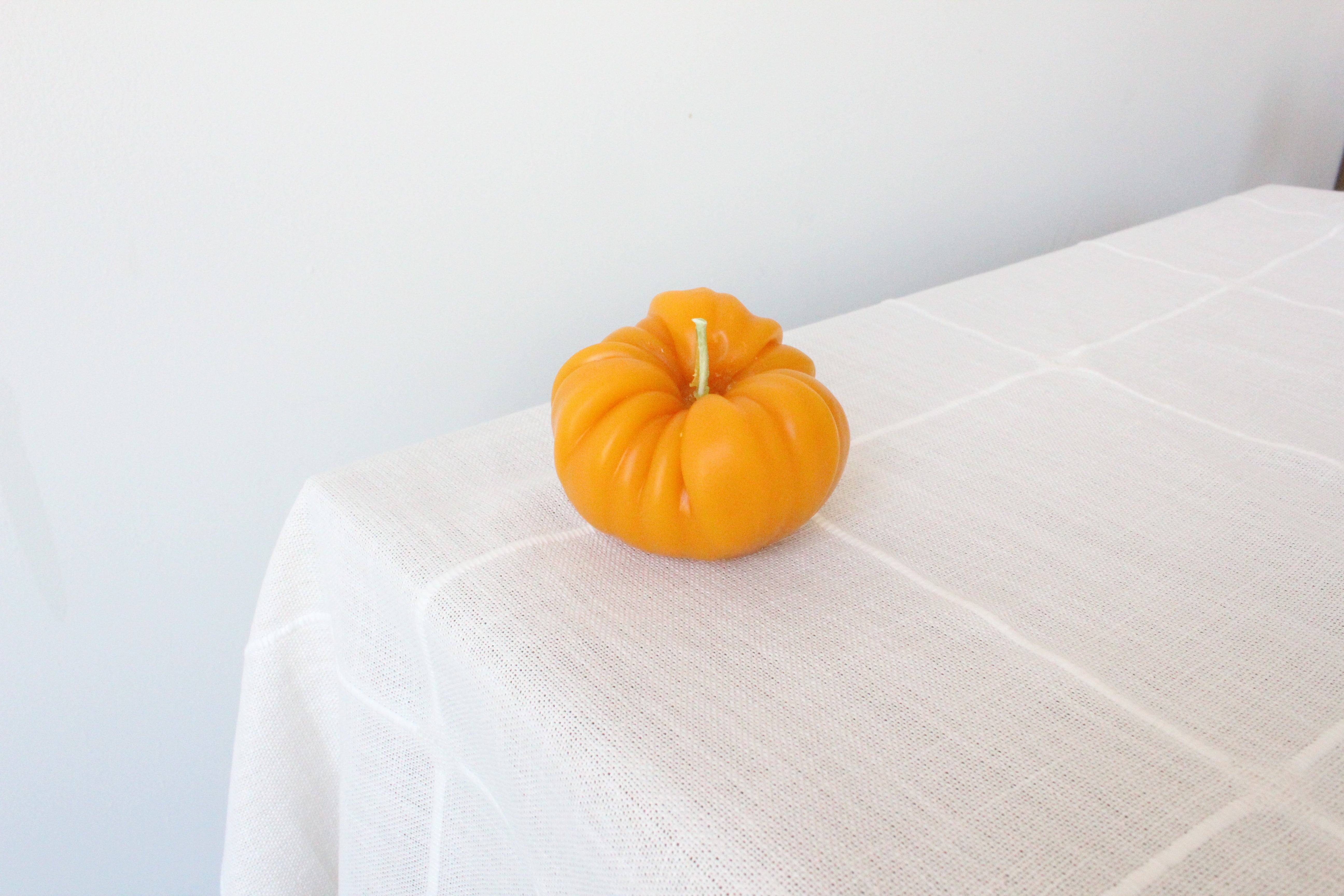LARGE YELLOW HEIRLOOM TOMATO BEESWAX CANDLE