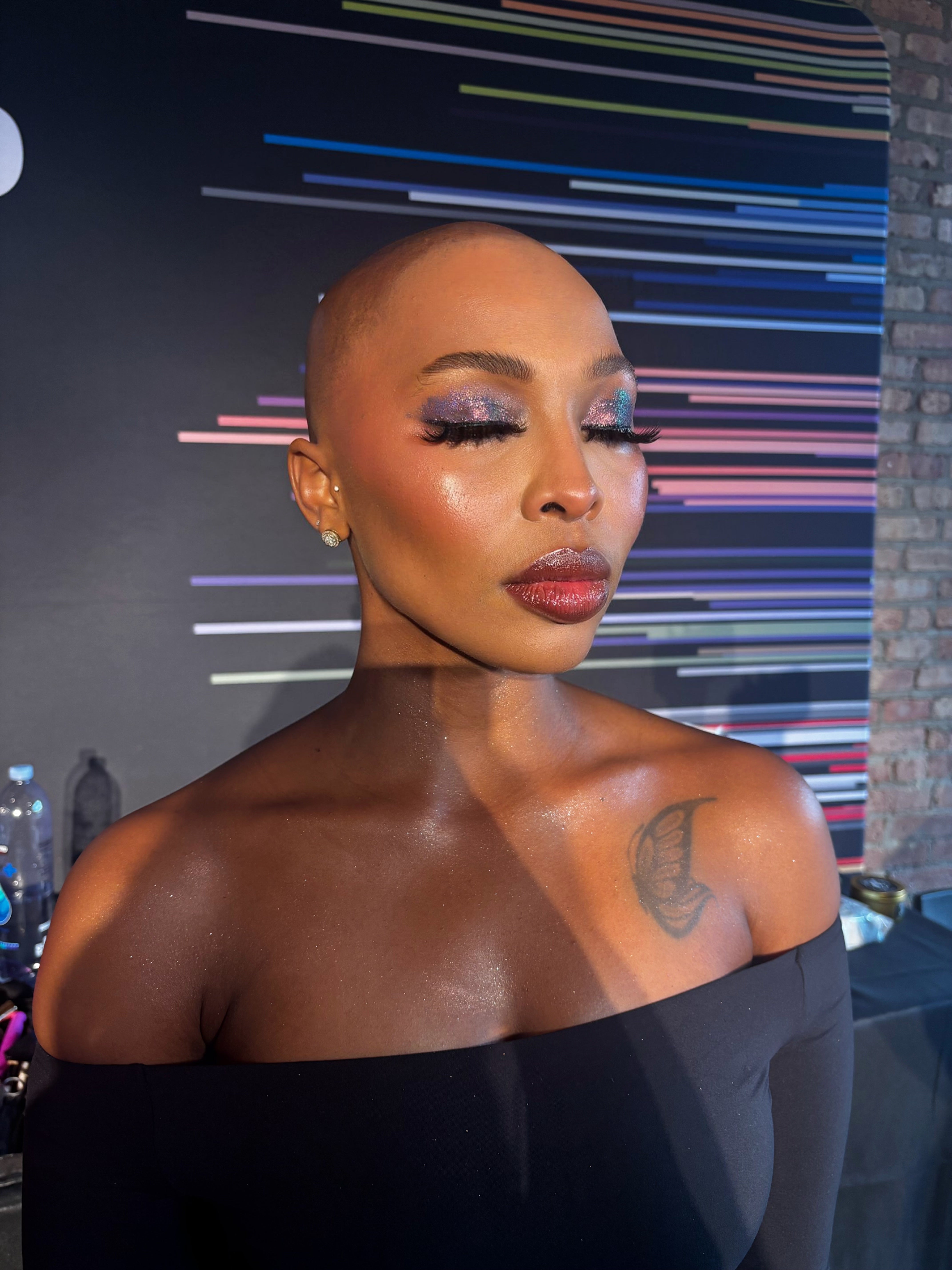 Ashunta Sheriff Beauty Unicorn Multichrome Glitter Shadow Palette