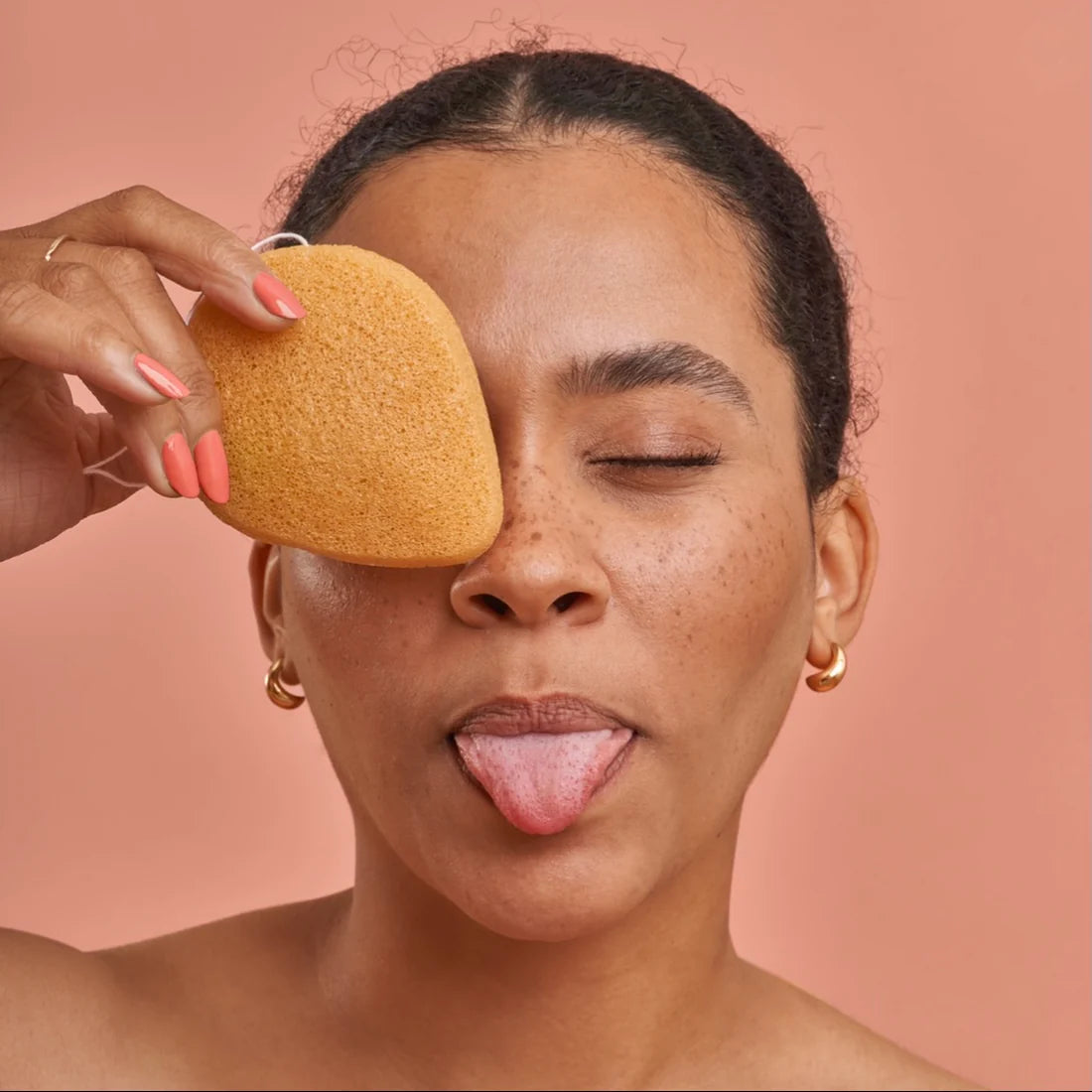 Cleansing Konjac Sponge - Brightening Turmeric