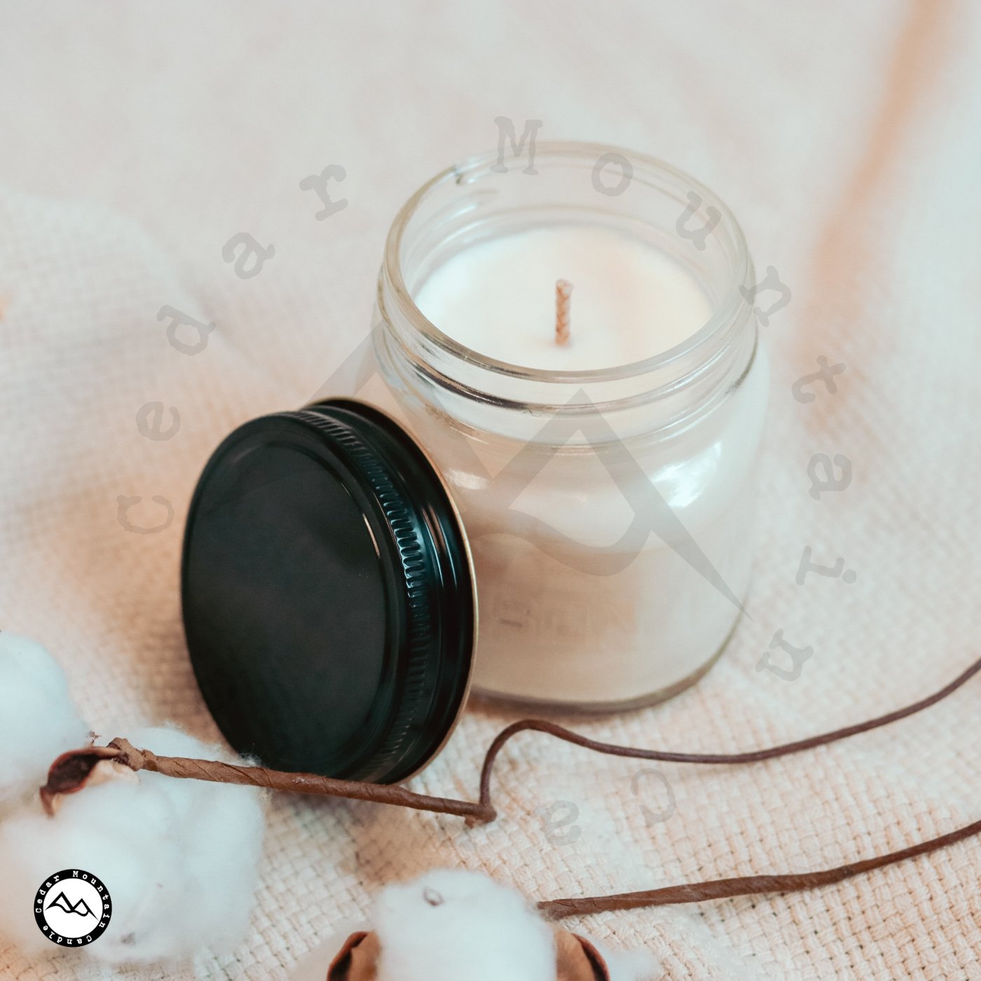 Elf Ninnymuggins Mason Jar Soy Candle - Winter Scents